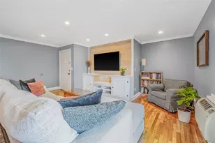 118 Fair Harbor Dr, Patchogue, NY 11772 - Photo 4