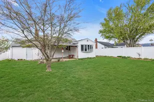 226 Lee Ave, Hicksville, NY 11801 - Photo 14