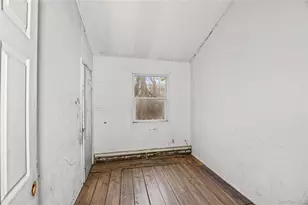 85 Norfleet Ln, Coram, NY 11727 - Photo 14