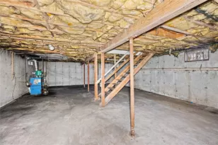 85 Norfleet Ln, Coram, NY 11727 - Photo 22