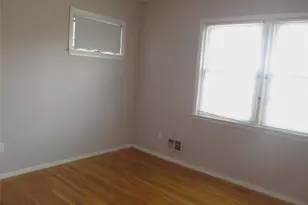 327 Town Line Rd, East Northport, NY 11731 - Photo 32