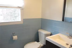 327 Town Line Rd, East Northport, NY 11731 - Photo 26