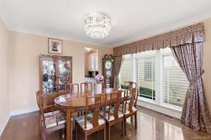 50 Holiday Pond Rd, Jericho, NY 11753 - Photo 6