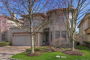 50 Holiday Pond Rd, Jericho, NY 11753 - Photo 2