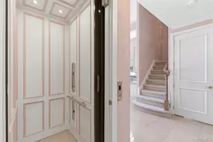 50 Holiday Pond Rd, Jericho, NY 11753 - Photo 24