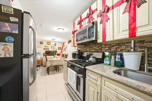 326 Underhill Ave, Bronx, NY 10473 - Photo 14