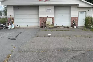 75 Glen Wild Rd, Rock Hill, NY 12775 - Photo 2