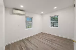 16 Sunset Dr, Huntington, NY 11743 - Photo 10