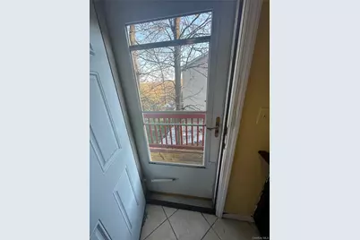 94 Patmore Avenue, Yonkers, NY 10710 - Photo 12