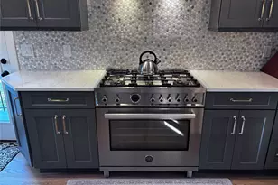 21 Nevin Terrace, Massapequa Park, NY 11762 - Photo 8