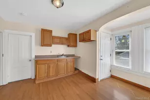 29 Columbia Ave, Middletown, NY 10940 - Photo 26