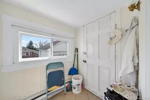 29 Columbia Ave, Middletown, NY 10940 - Photo 16