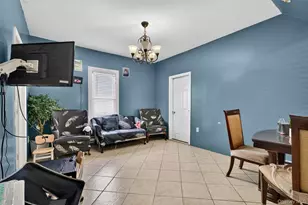 29 Columbia Ave, Middletown, NY 10940 - Photo 6