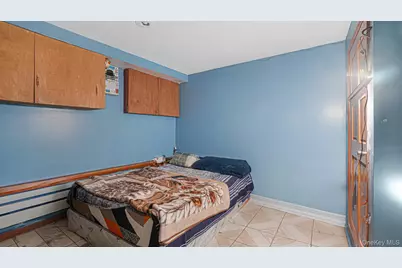 12706 97th Avenue, Richmond Hill, NY 11419 - Photo 18