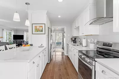 39 Park Road, Goldens Bridge, NY 10526 - Photo 12