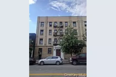 3552 Steinway Street, Long Island City, NY 11101 - Photo 2