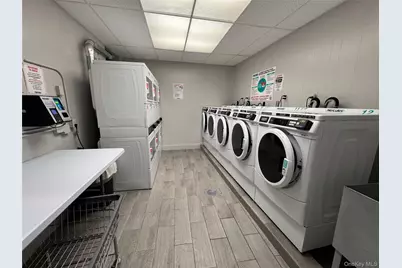 14050 Burden Crescent #2E, Briarwood, NY 11435 - Photo 14