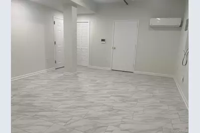 94 4th Avenue, Bay Shore, NY 11706 - Photo 4