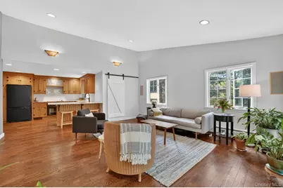 9 Sloehidden Road, Briarcliff Manor, NY 10510 - Photo 16