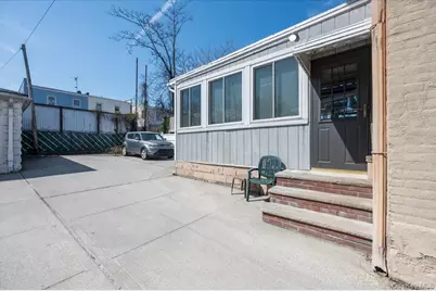 717 Calhoun Avenue, Bronx, NY 10465 - Photo 20