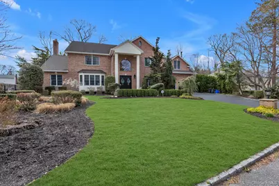 36 Fox Lane, Dix Hills, NY 11746 - Photo 2