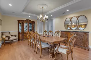 36 Fox Ln, Dix Hills, NY 11746 - Photo 10