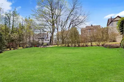 107 Concord Avenue, White Plains, NY 10606 - Photo 24