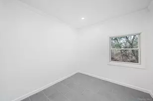 157 Serpentine Ln, Islandia, NY 11749 - Photo 24