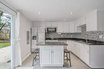 157 Serpentine Lane, Islandia, NY 11749 - Photo 10