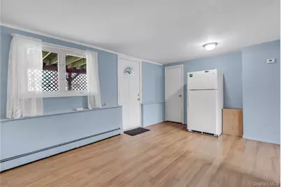 320 Idaho Street, Lindenhurst, NY 11757 - Photo 32