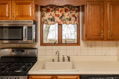 200 Husted Avenue, Peekskill, NY 10566 - Photo 26