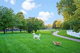 317 Endeavor Pl, College Point, NY 11356 - Photo 16