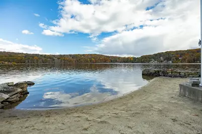 70 Lakeview Drive, Holmes, NY 12531 - Photo 8