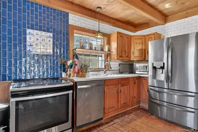 9 Ireland Avenue, Wappingers Falls, NY 12590 - Photo 16