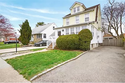 587 Dubois Avenue, Valley Stream, NY 11581 - Photo 2