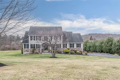 42 Reserve Way, Lagrangeville, NY 12540 - Photo 2