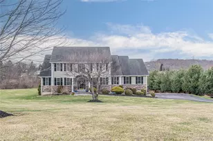 42 Reserve Way, Lagrangeville, NY 12540 - Photo 2