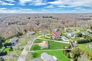 84 Crystal Dr, Aquebogue, NY 11931 - Photo 2