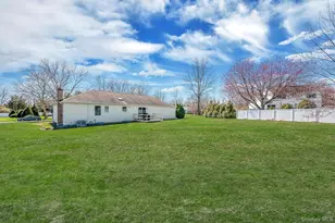 84 Crystal Dr, Aquebogue, NY 11931 - Photo 8
