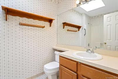 11 Cushing Green S, Pawling, NY 12564 - Photo 20