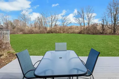 11 Cushing Green S, Pawling, NY 12564 - Photo 26