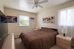 1827 Gerald Ave, East Meadow, NY 11554 - Photo 12