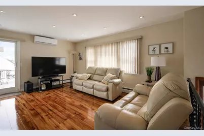 1827 Gerald Avenue, East Meadow, NY 11554 - Photo 4