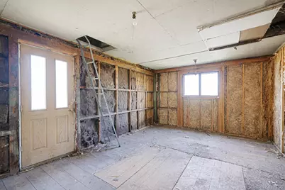 5528 Sound Avenue, Riverhead, NY 11901 - Photo 40