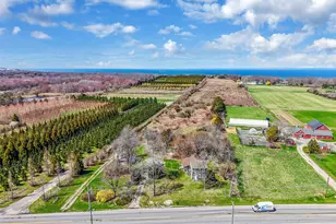 5528 Sound Ave, Riverhead, NY 11901 - Photo 10