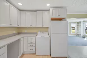 5528 Sound Ave, Riverhead, NY 11901 - Photo 24