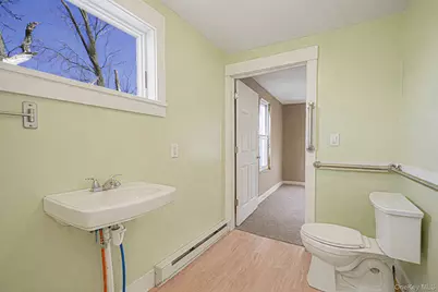 5528 Sound Avenue, Riverhead, NY 11901 - Photo 36