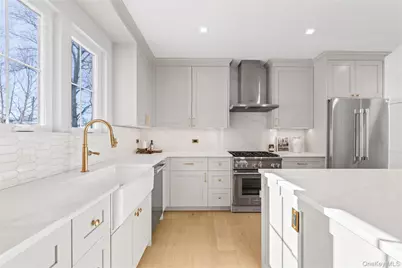 4 W Glen Avenue, Port Chester, NY 10573 - Photo 10