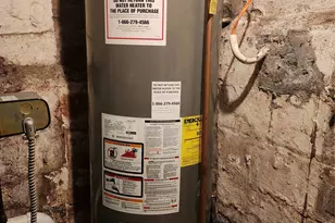 77-11 64th Ln, Glendale, NY 11385 - Photo 22