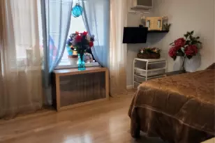 77-11 64th Ln, Glendale, NY 11385 - Photo 10